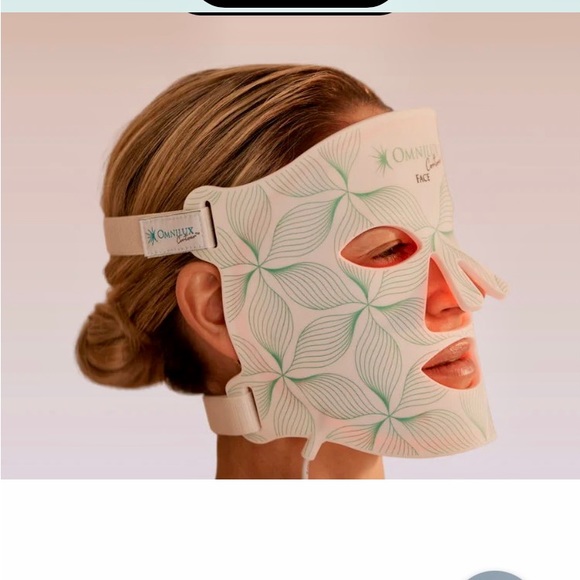 Omnilux Skincare Used Gently Omnilux Medical Grade Led Contour Mask